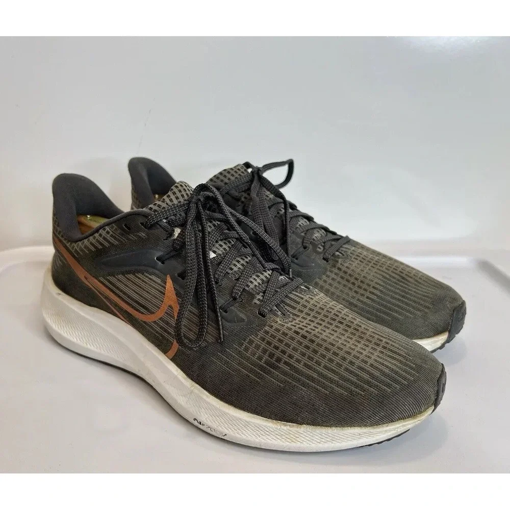 Nike Air Zoom Pegasus 3 Running Sneakers Grey Metallic DH4072-007 / Women's 11.5